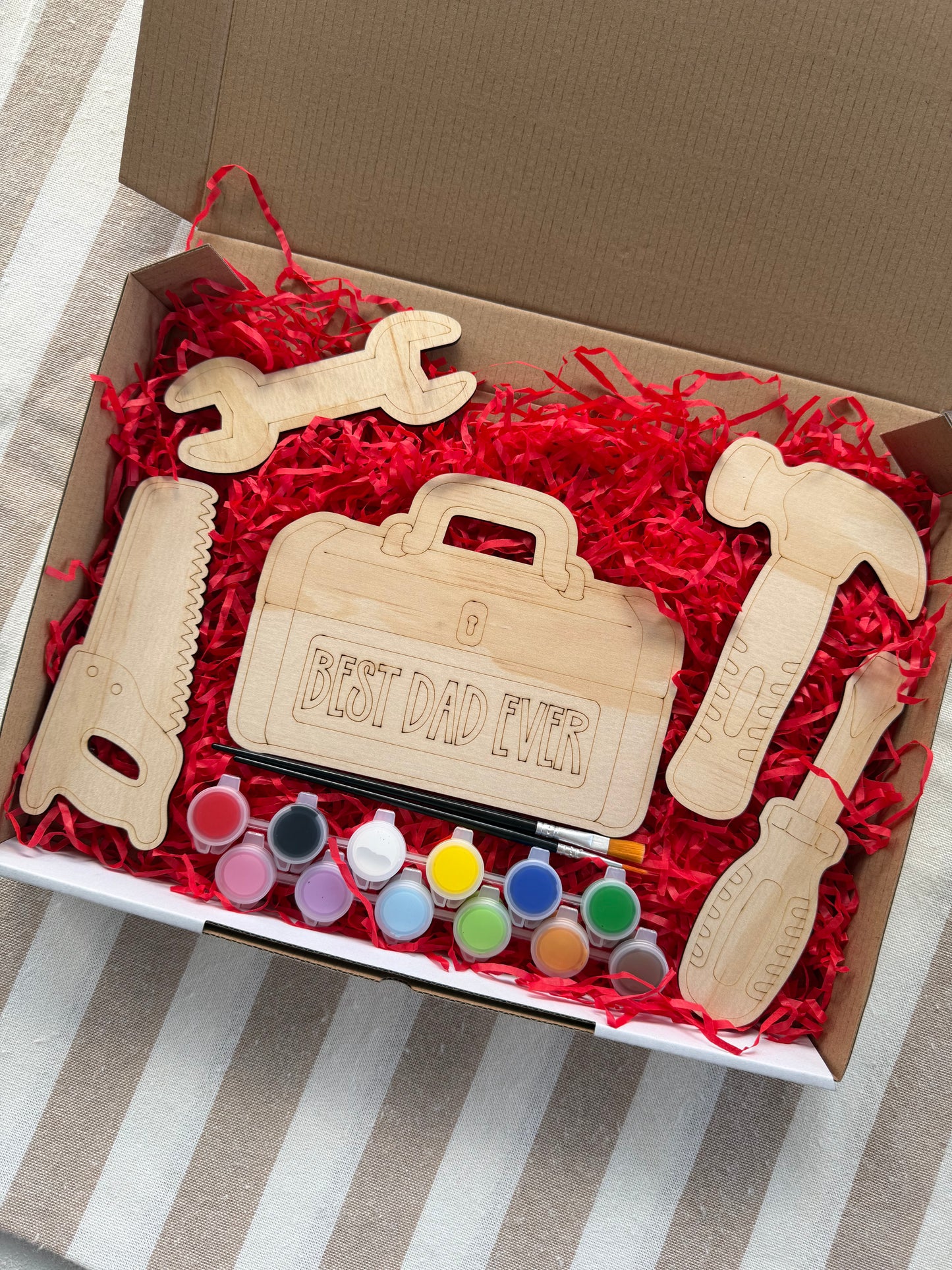 Best Dad Ever Toolbox Wooden Painting Kit