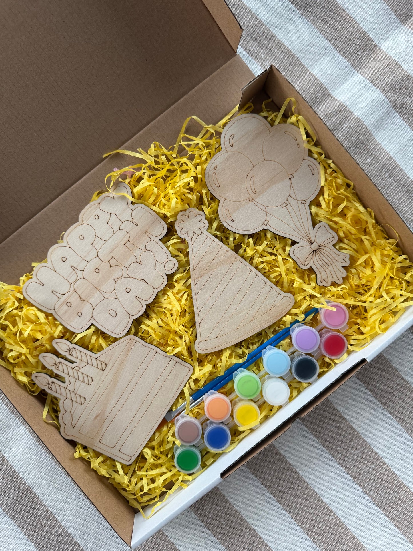 Happy Birthday Wooden Painting Set
