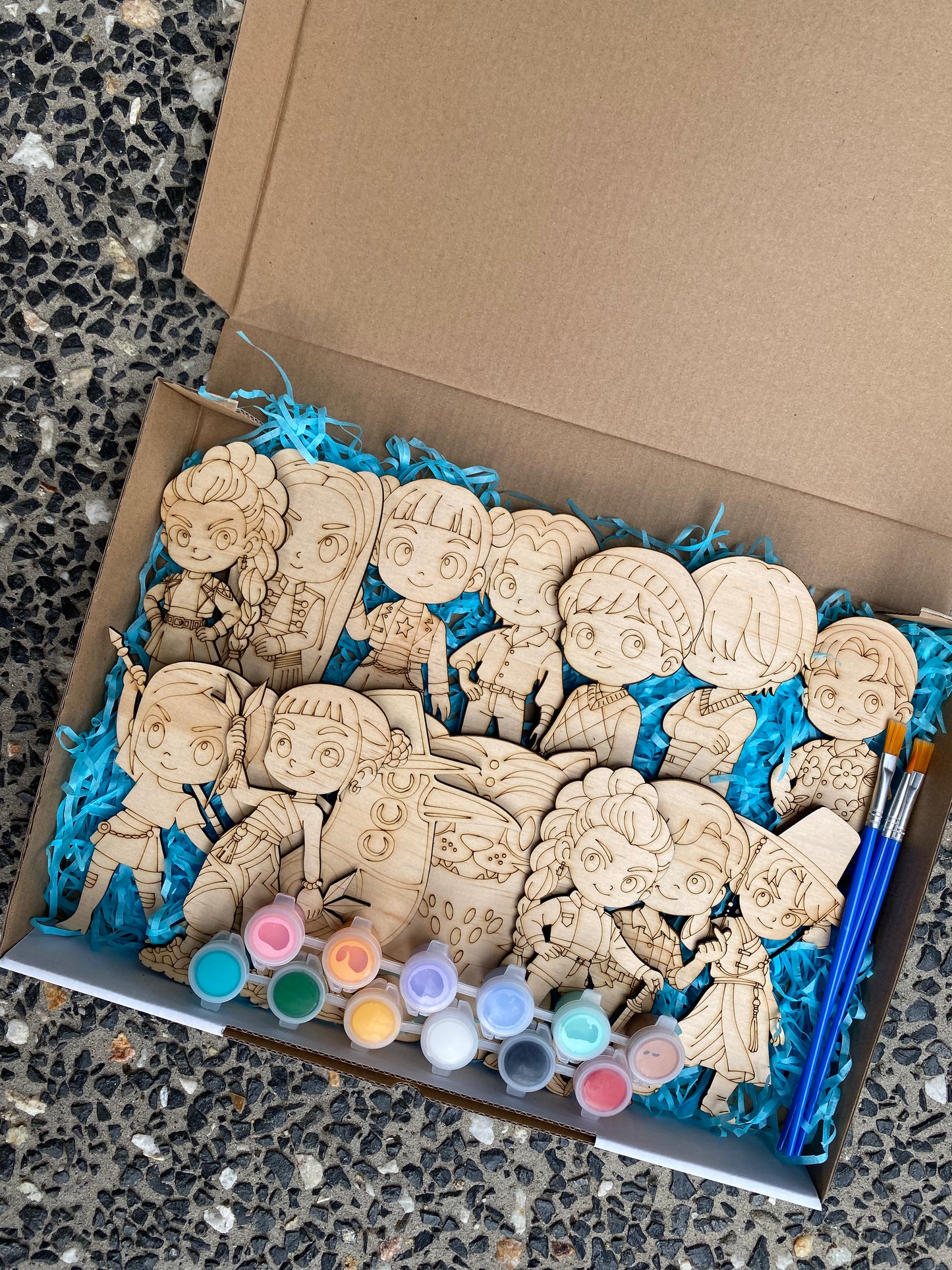 Hunter’s Inspired Kit: DIY Wooden Character Painting Set