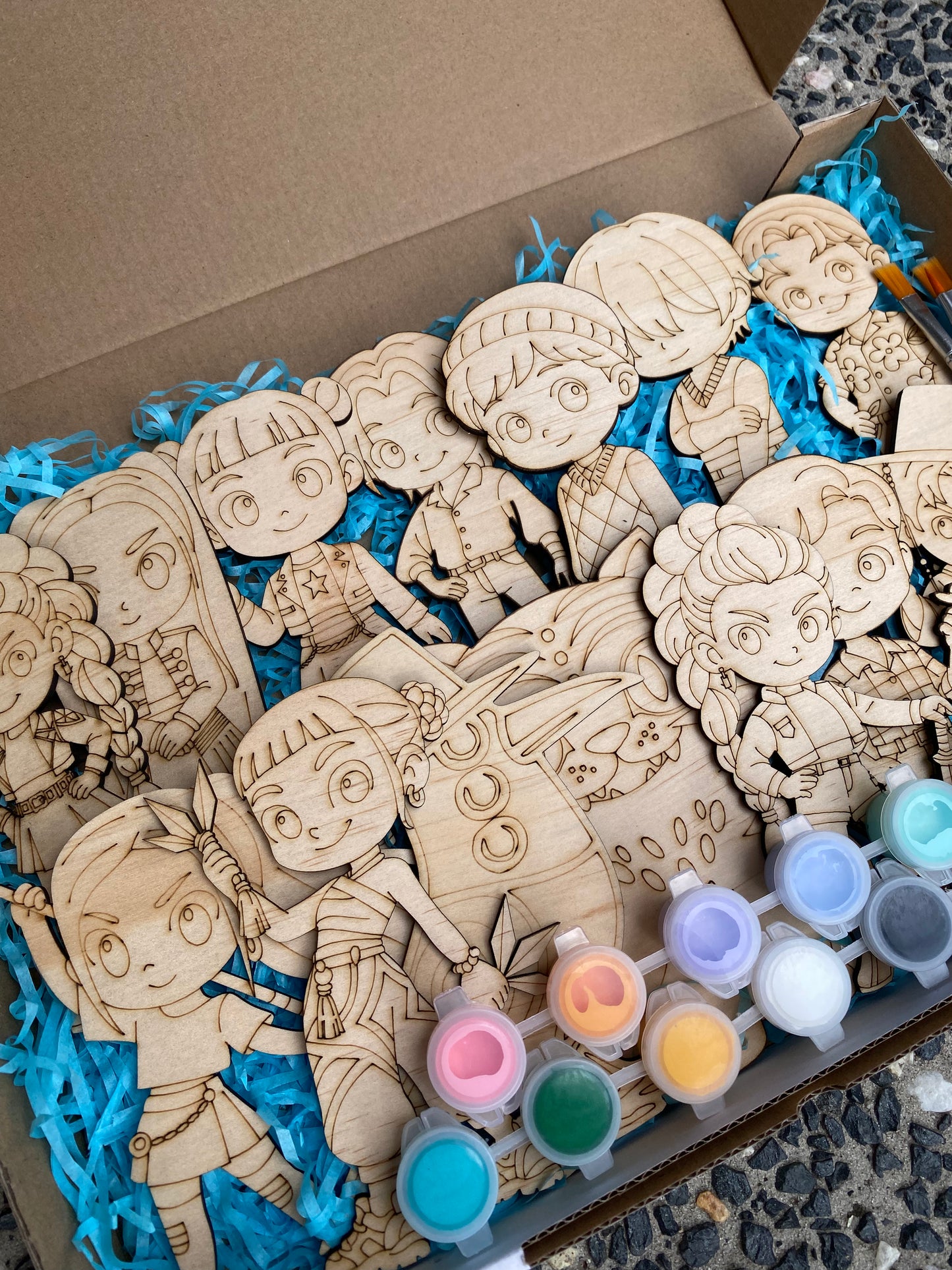 Hunter’s Inspired Kit: DIY Wooden Character Painting Set