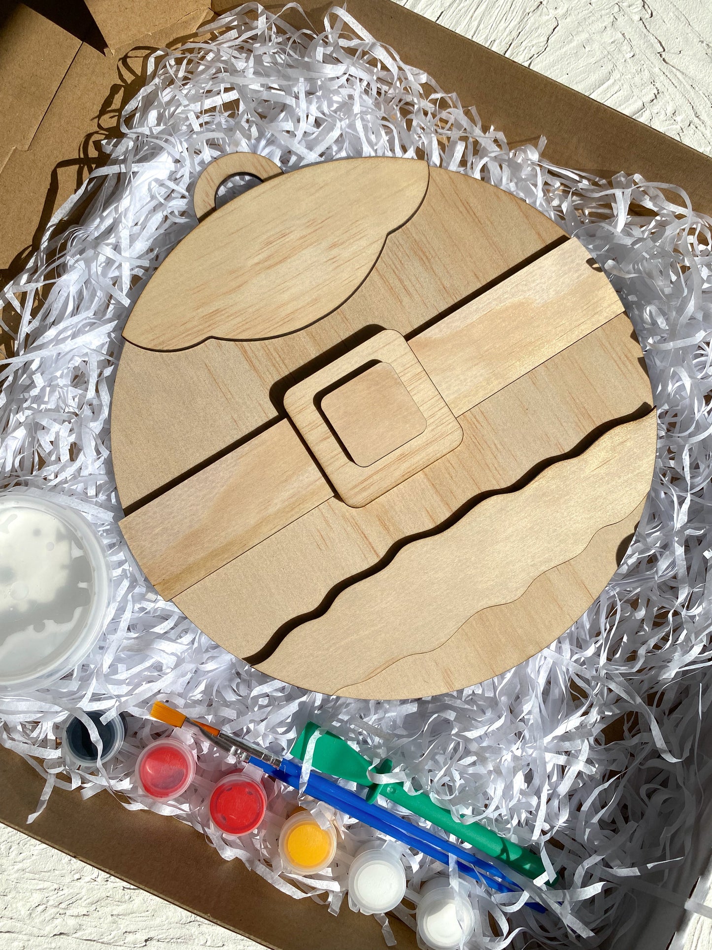 Santa Suit Bauble Painting Kit – DIY Christmas Keepsake Craft